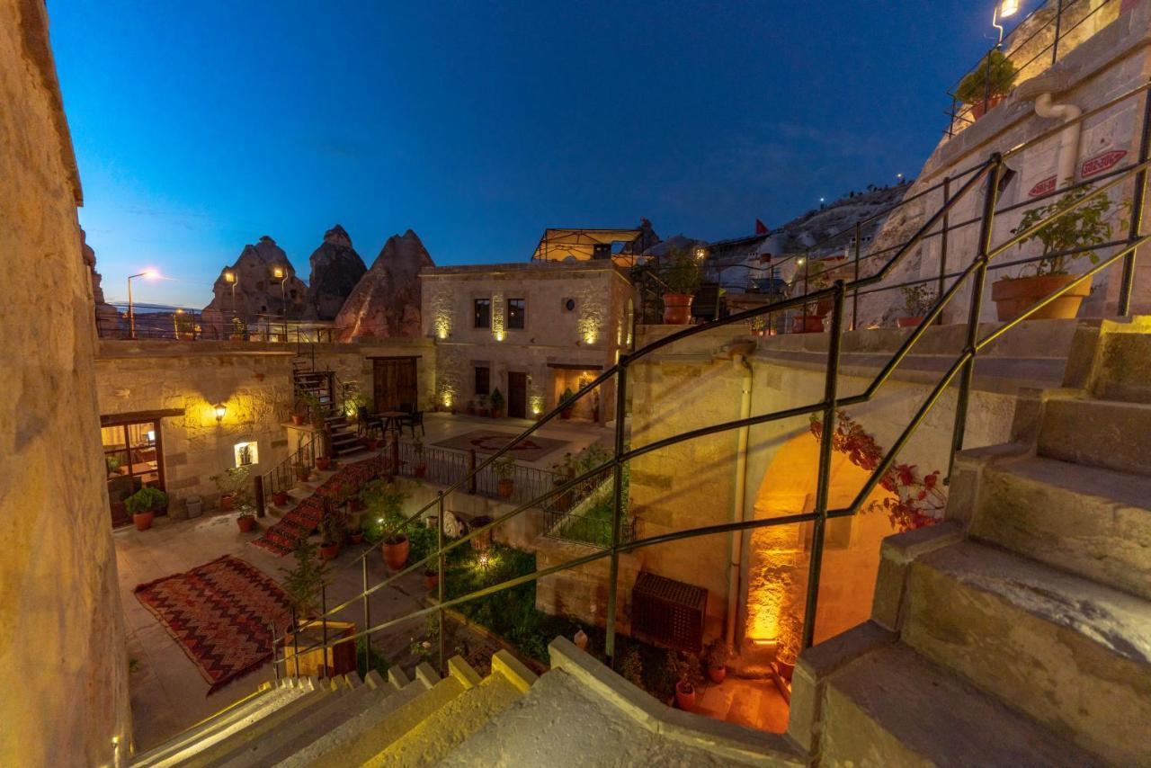 Artemis Cave Suites & Spa- Adults Only Göreme Ngoại thất bức ảnh